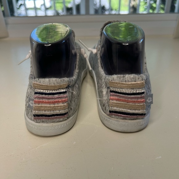 TOMMY BAHAMA No Tie Cozy Gray MEMORY FOAM Sneaker SHOES Womens Size 8 - Picture 4 of 10